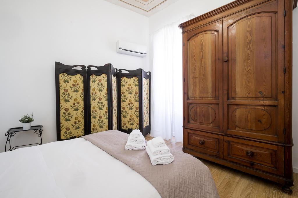 Aragona Rooms Palermo Eksteriør billede