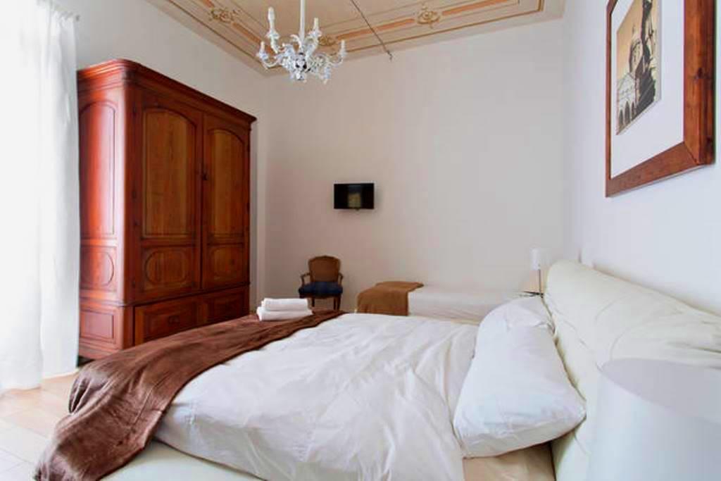 Aragona Rooms Palermo Eksteriør billede