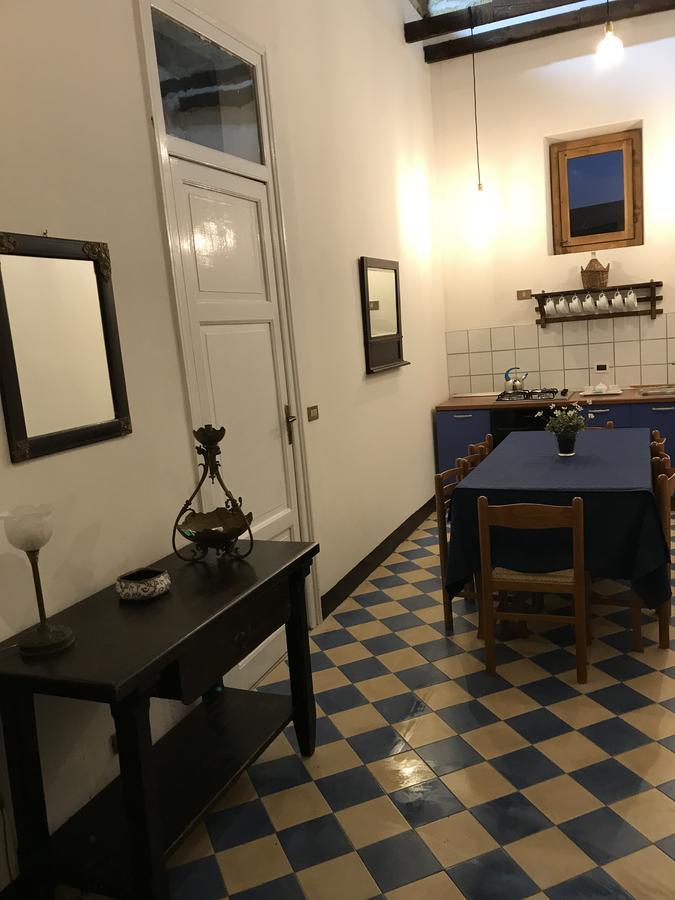 Aragona Rooms Palermo Eksteriør billede