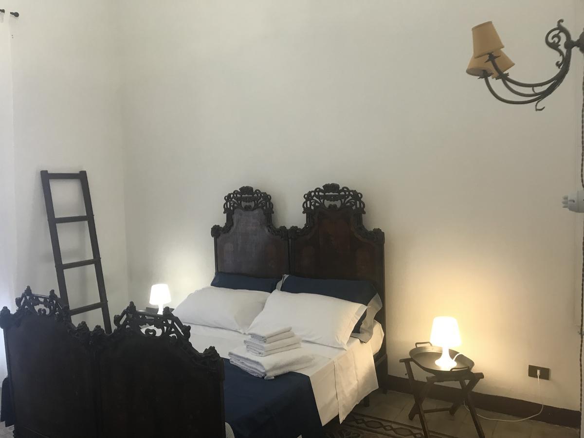 Aragona Rooms Palermo Eksteriør billede